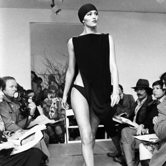 Calvin Klein Young Men's Wool Blend (2) Button Blazer (Dominican Republic) - Picture 6 of 17